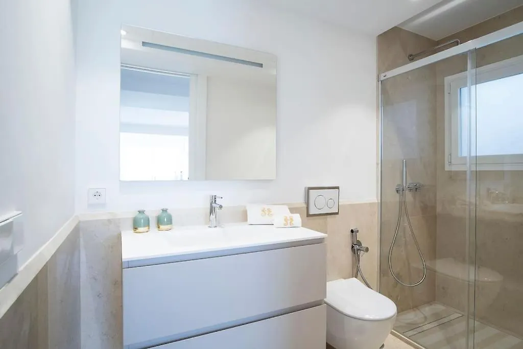 Appartamento Lujoso Apartamento Primera Linea Playa Y Centrico Estepona Spagna