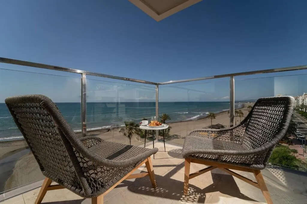 Appartamento Lujoso Apartamento Primera Linea Playa Y Centrico Estepona